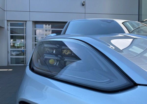 Porsche Cayenne cena 599306 przebieg: 1, rok produkcji 2023 z Kock małe 497